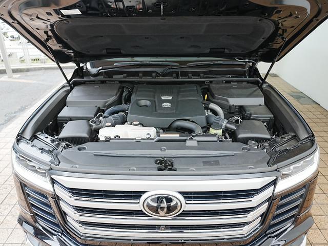 Toyota Land Cruiser 300 ZX 2024