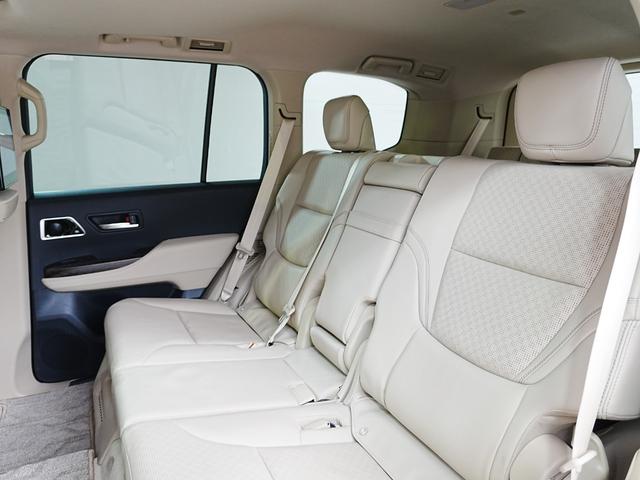 Toyota Land Cruiser 300 ZX 2024