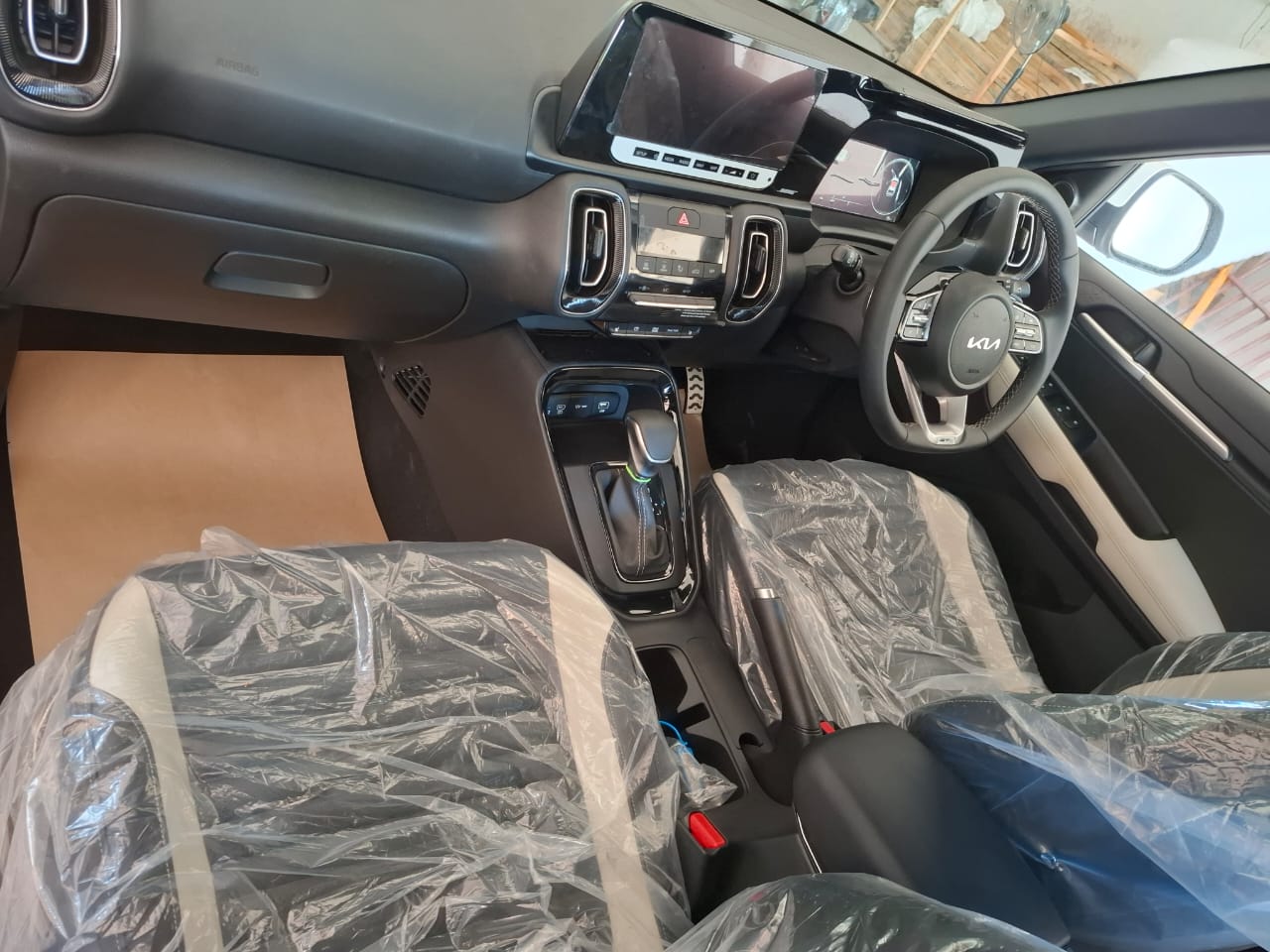 Kia Sonet GTX+ 2026 Brand New