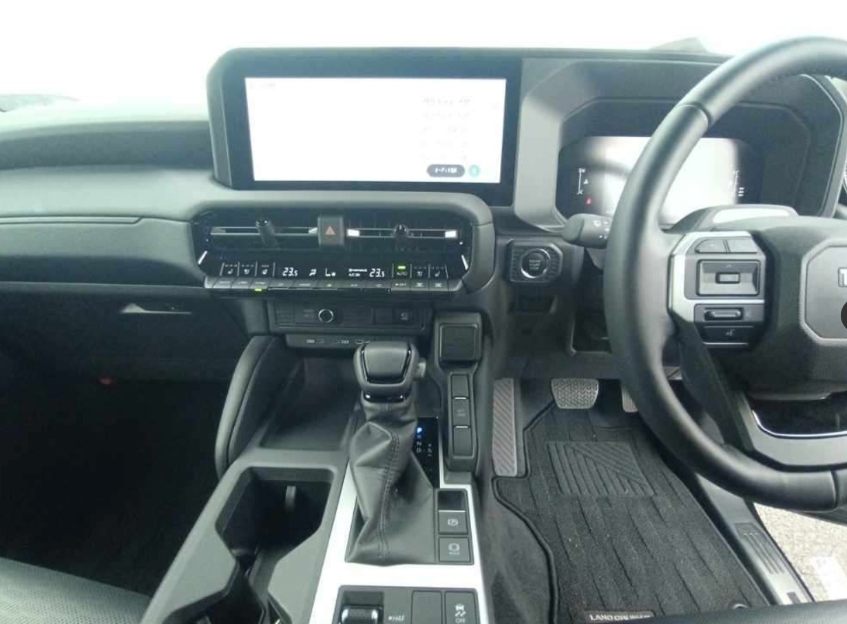 Prado 250VX 2025 Brand new