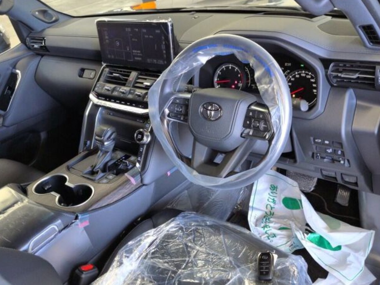 Toyota Land Cruiser ZX 2025 Brand New