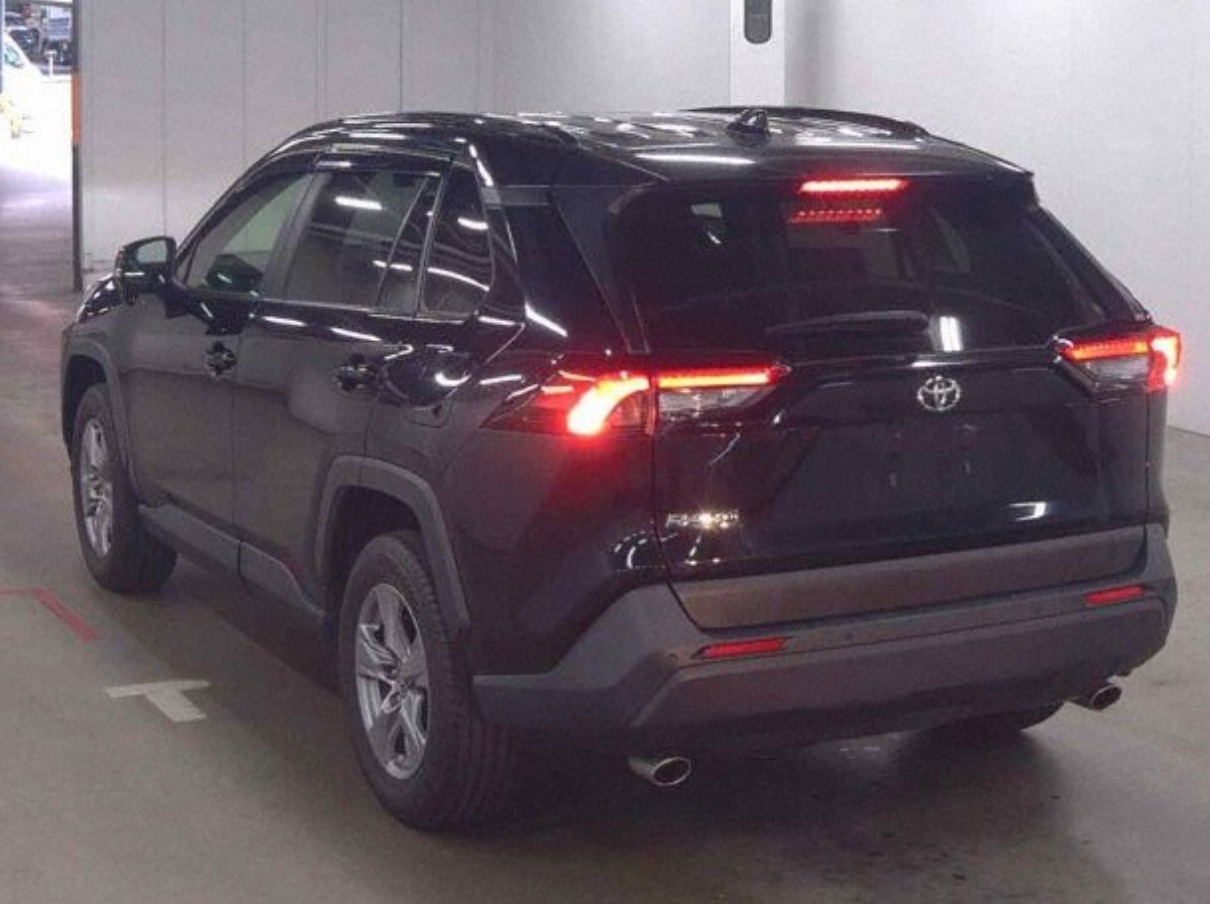 Toyota RAV4 X 2023 – Black